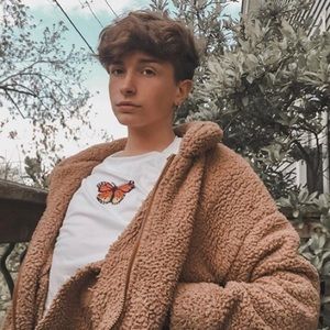 Meet your Posher, Gabe